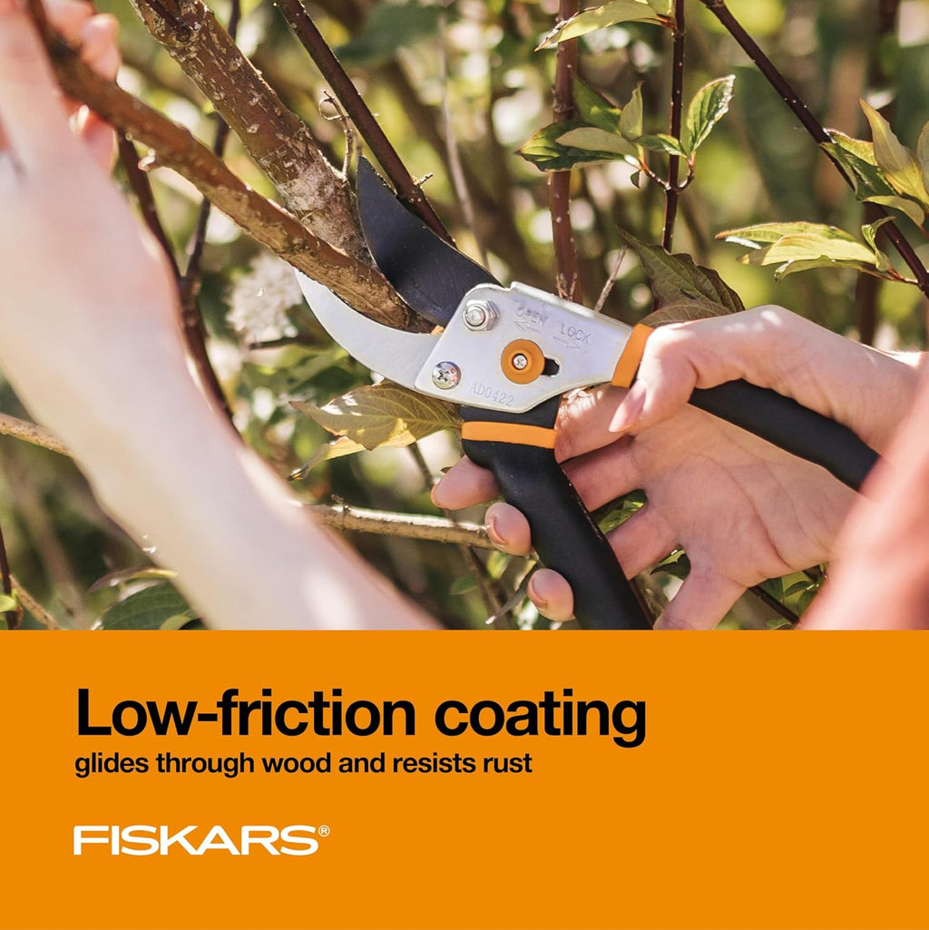 Fiskars Bypass Pruning ShearsPrevents Sticking, Non-Slip Grip for Cutting Stems & Branches, Sharp Steel Blades w/ Low-Friction Coating
